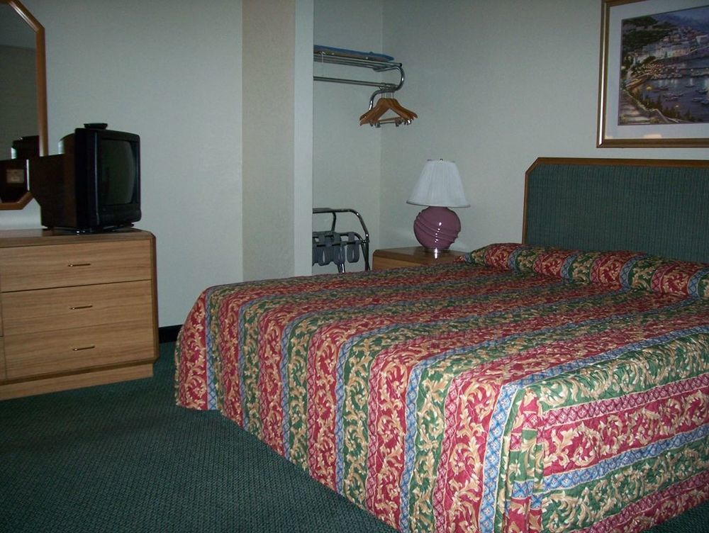 Country Inn & Suites By Radisson, Bakersfield, Ca Стая снимка
