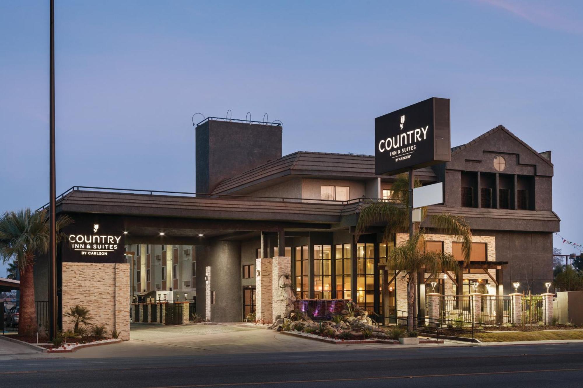Country Inn & Suites By Radisson, Bakersfield, Ca Екстериор снимка